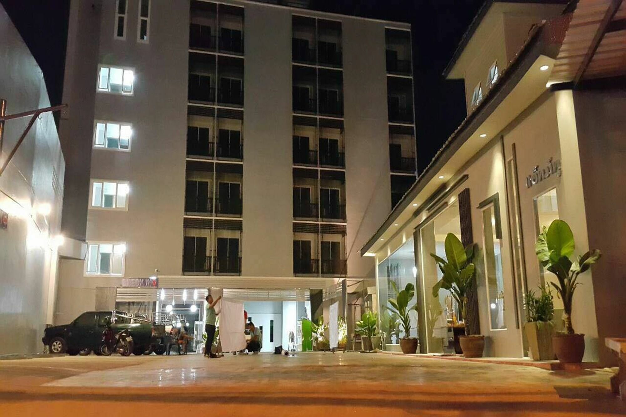 @Me2 Hotel Phitsanulok Exterior photo